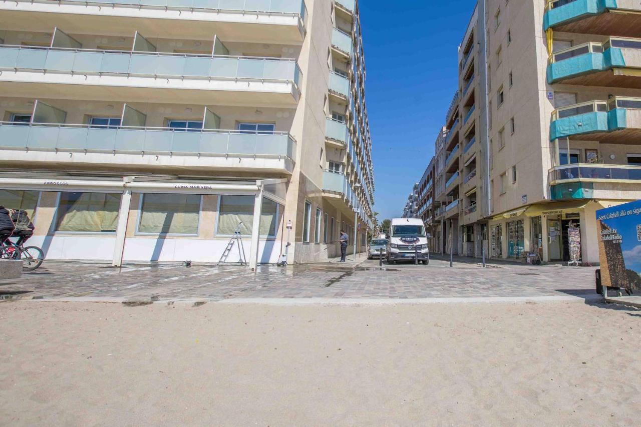 Casa Arnau, A Pie De Playa. Calafell Beach Exterior photo